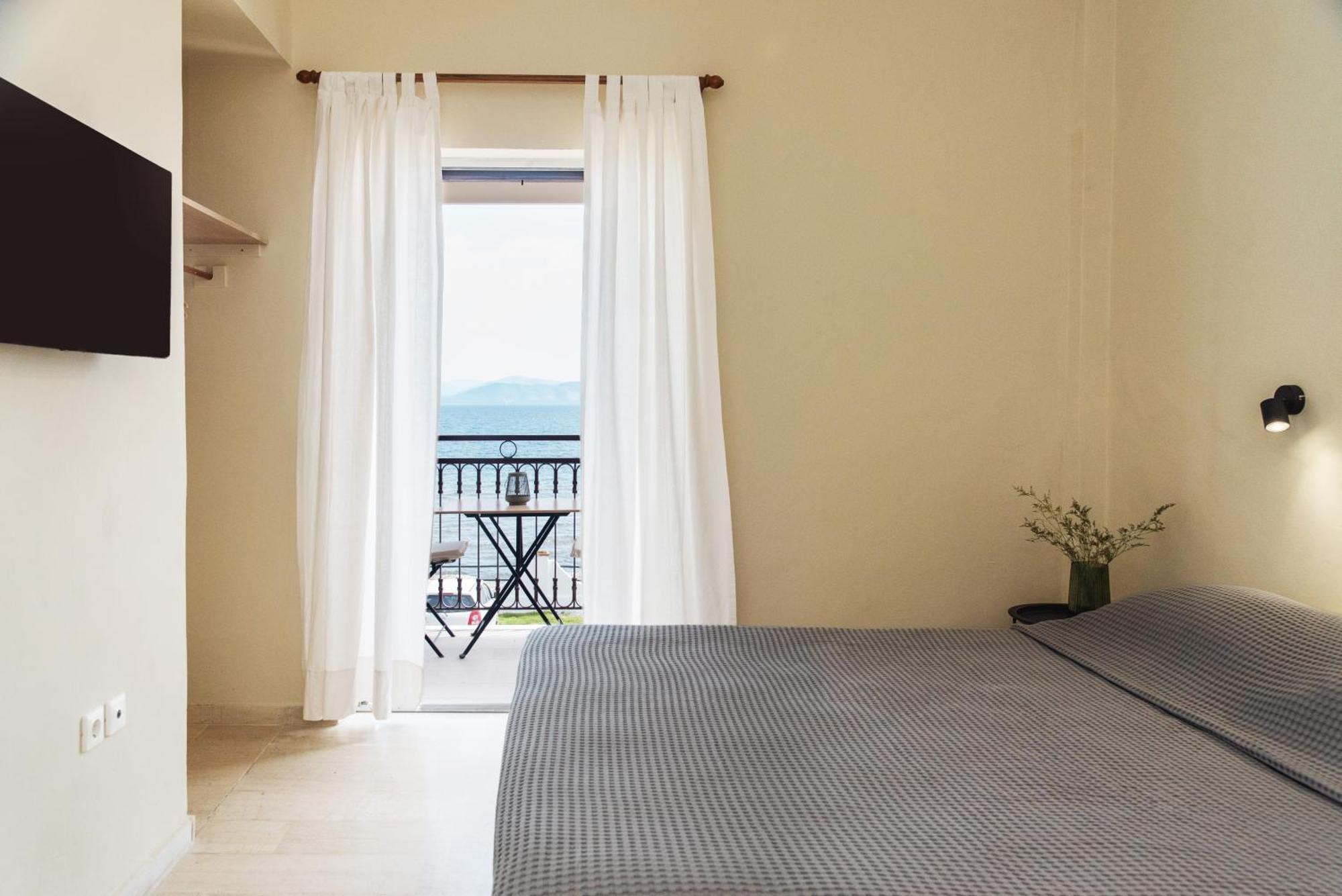 Kamini Apartments Kávos Екстериор снимка
